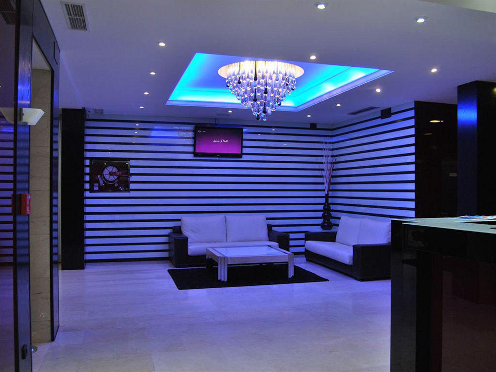 Hostal Torrejon Torrejon de Ardoz Exterior photo
